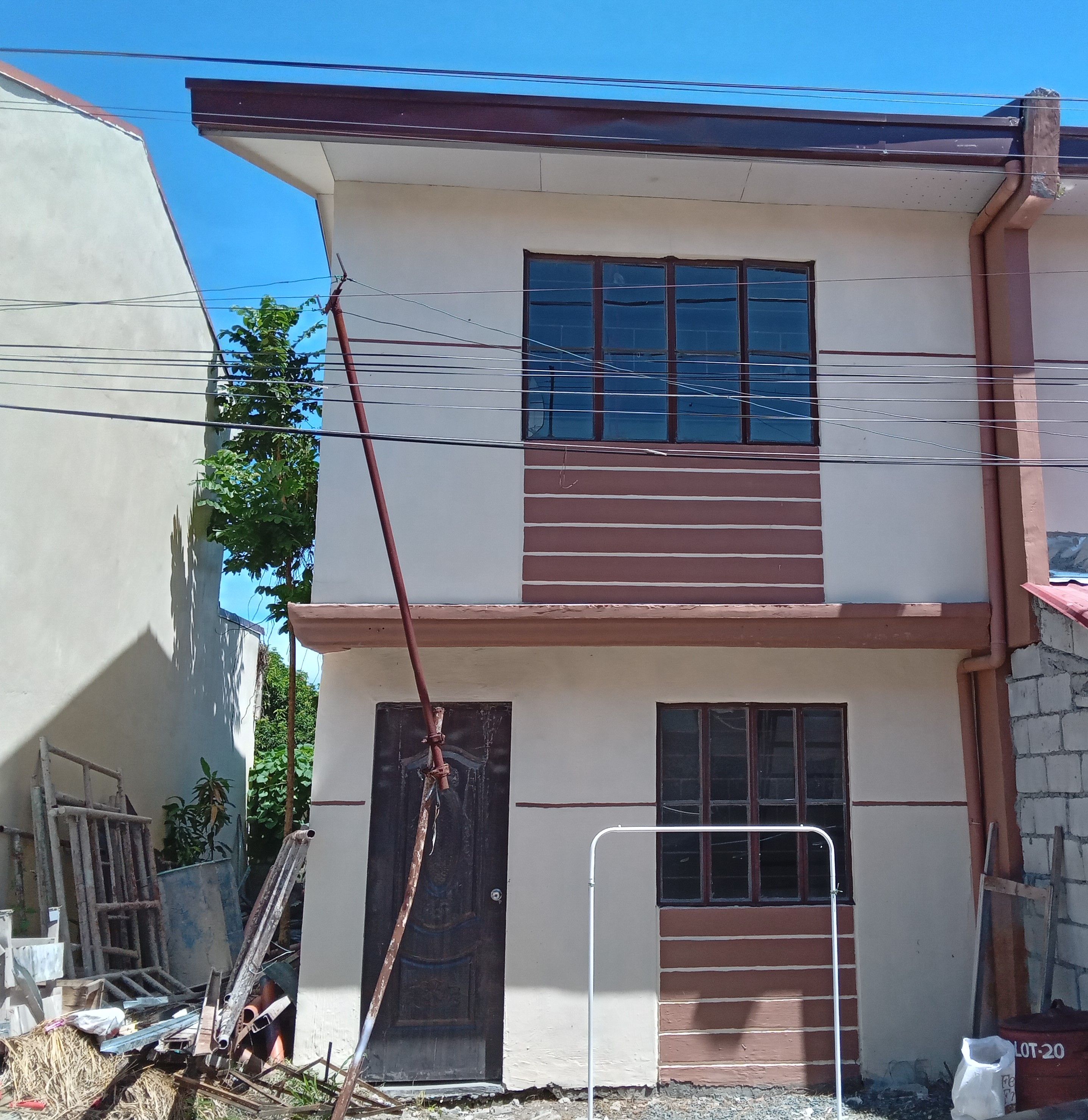 Blk. 1 Lot 21, Savanna V ille Phase 1, Brgy. Malagasang 1, Imus Cavite.
